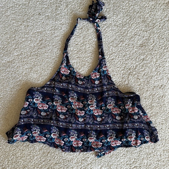 Crop top with adjustable neck and back - Picture 1 of 2